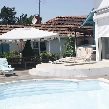 D'hote Madeline Bed & Breakfast *